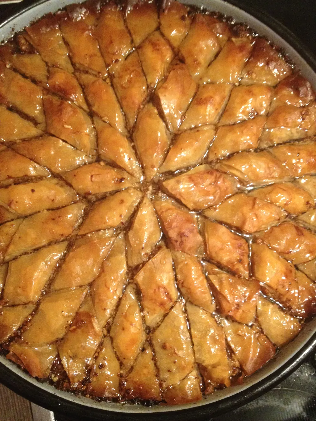 Greek Baklava Recipe by ⚡Welderwoman⚡ - Cookpad